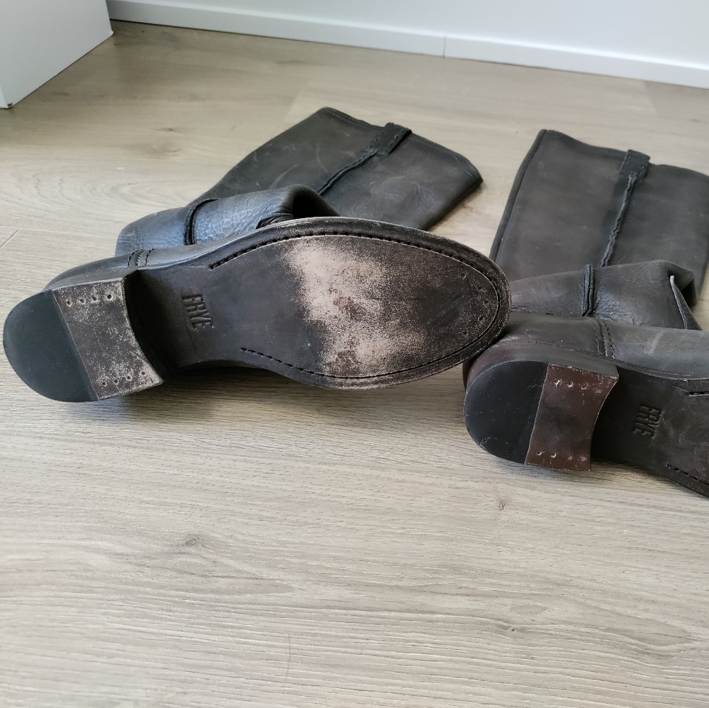 NWOT FRYE Boots Size 7 - Picture 3 of 5